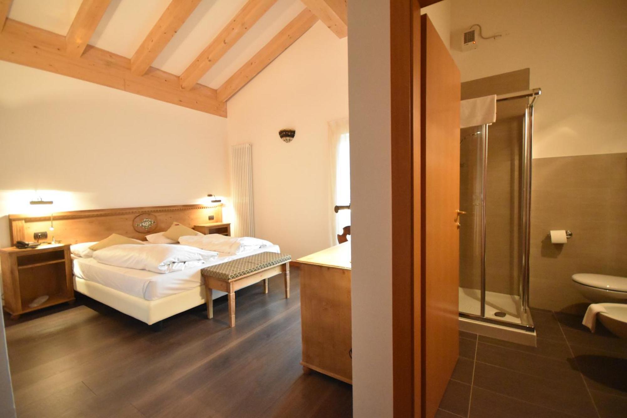 Folgaria Post Hotel Εξωτερικό φωτογραφία