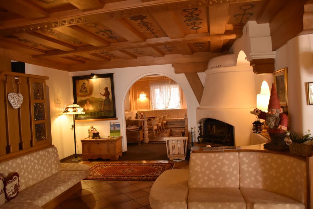 Folgaria Post Hotel Εξωτερικό φωτογραφία