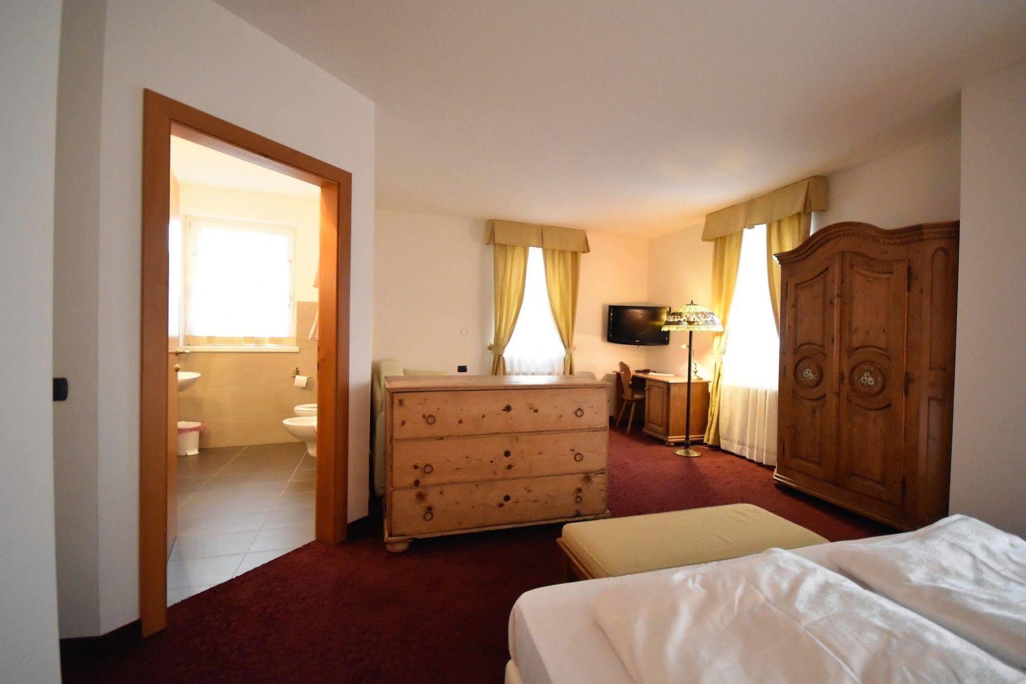 Folgaria Post Hotel Εξωτερικό φωτογραφία